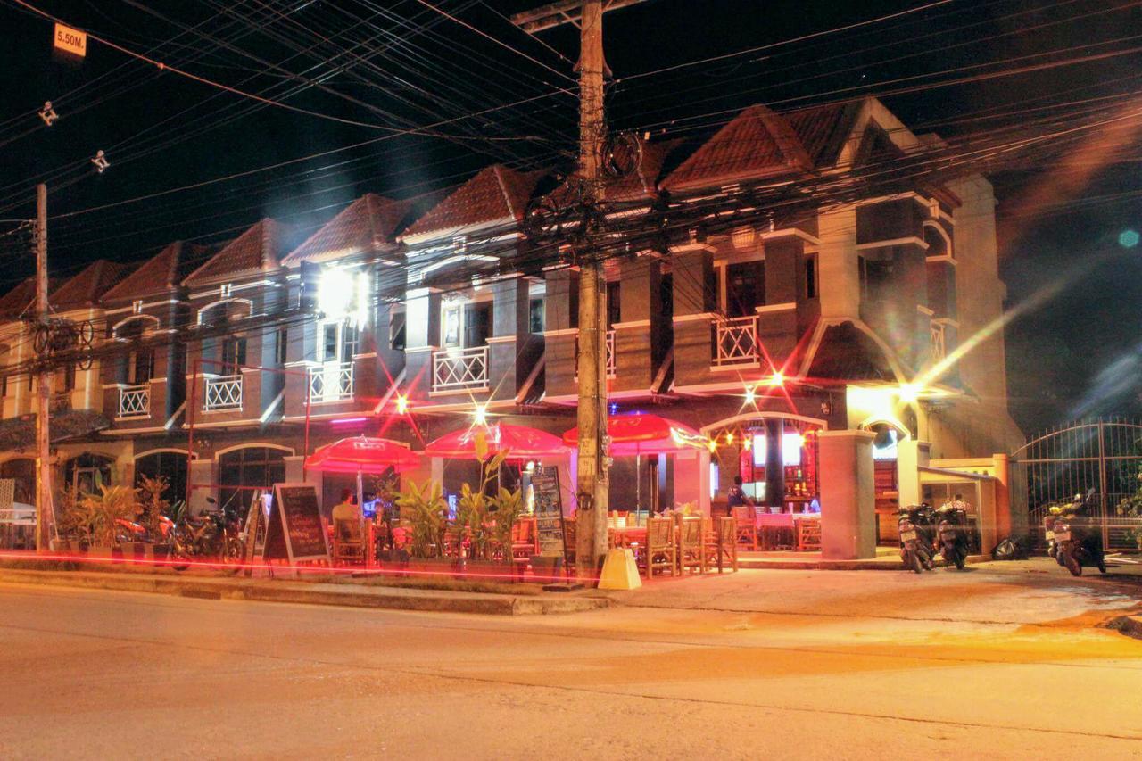 Asia Blue The Tavern Hacienda Ban Tai Exterior photo